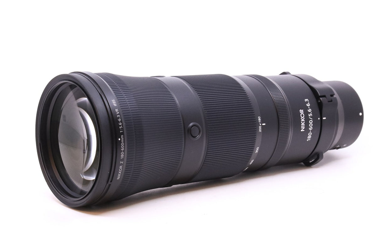 Nikon Nikkor Z 180-600mm F/5.6-6.3 VR · imagen principal