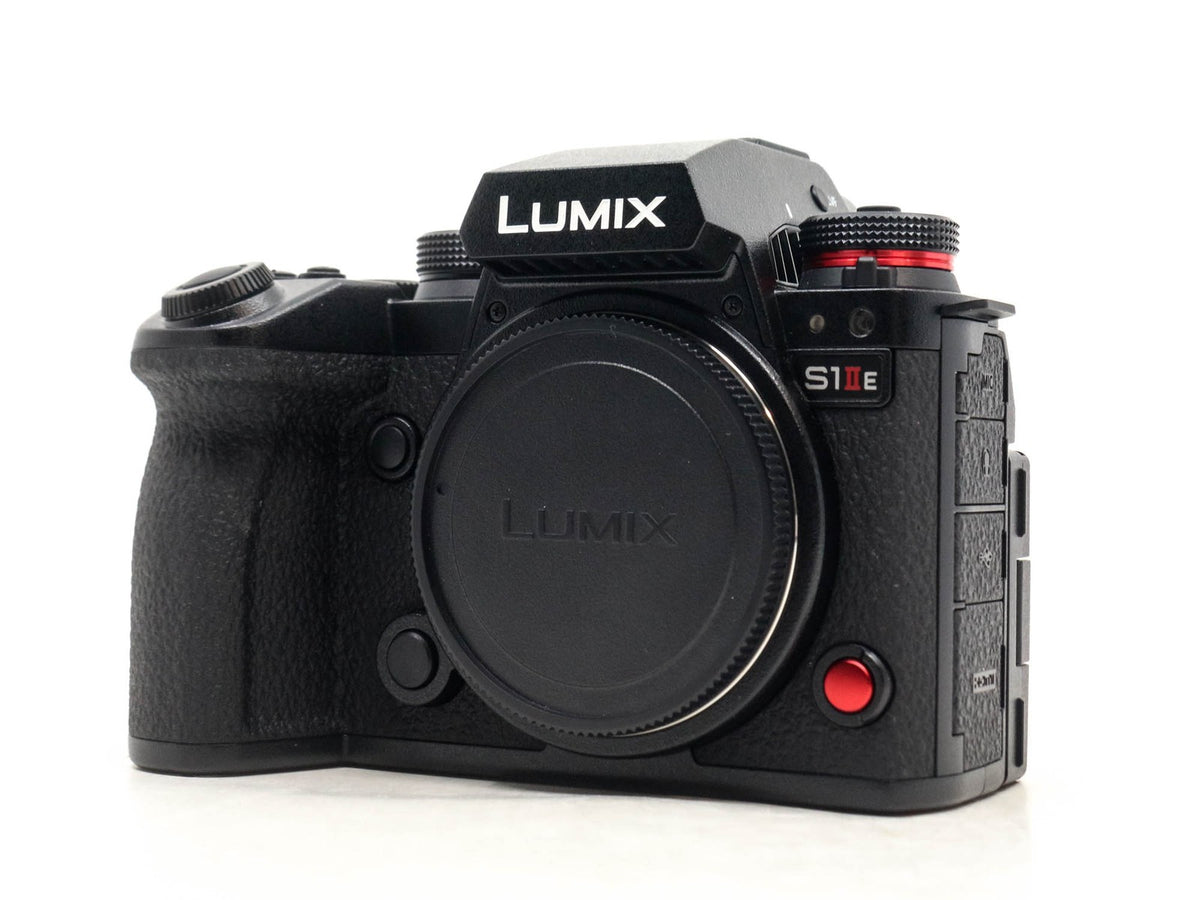 Panasonic Lumix DC-S1 II E · imagen principal
