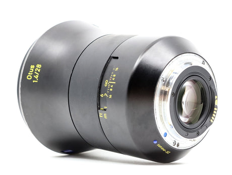 ZEISS ZE Otus 28mm f/1.4 T* Apo Distagon - Υποδοχή Canon EF