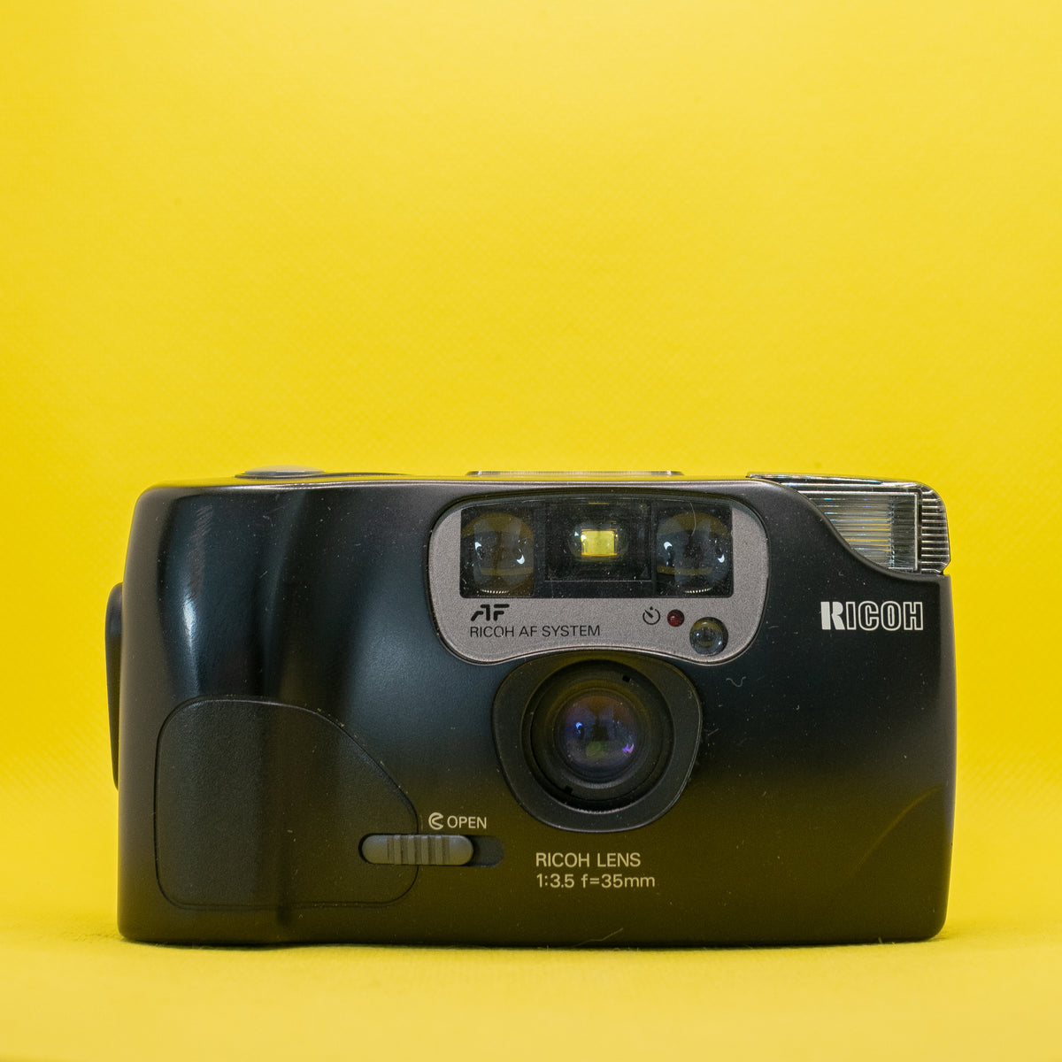 Ricoh FF-9S - Vintage Αναλογική Συμπαγής Φωτογραφική Μηχανή 35mm · imagen principal