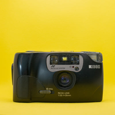 Ricoh FF-9S - Vintage 35mm Compact Analog Camera