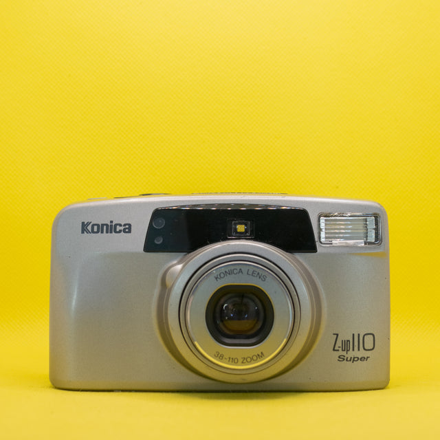 Konica Z-up 110 Super 35mm Film Camera de segunda mano en Camera Market