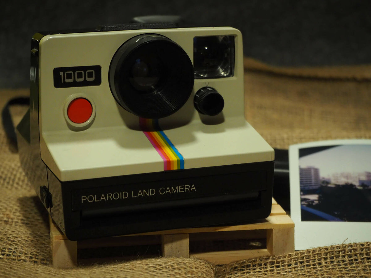 Polaroid Land Camera 1000 · imagen principal